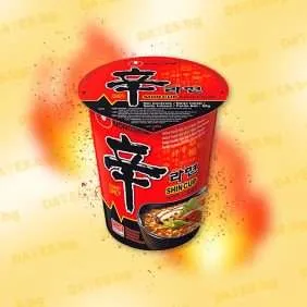 Корейски рамен лют shin nongshim spicy cup